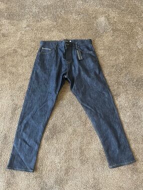 Banana Republic Trooper Fit Jeans 35x30 NWT